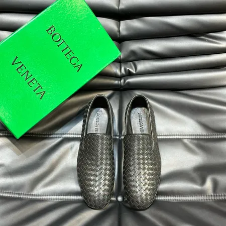 ボッテガ ヴェネタ カジュアルシューズ