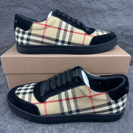 バーバリー ス カジュアルシューズ