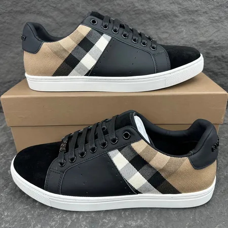 バーバリー ス カジュアルシューズ