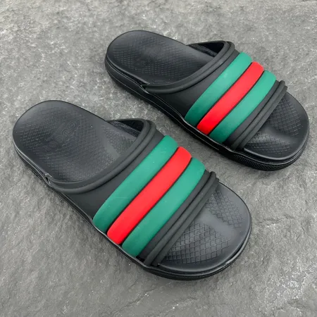 グッチ スリッパ