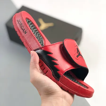 エアジョーダン スリッパ