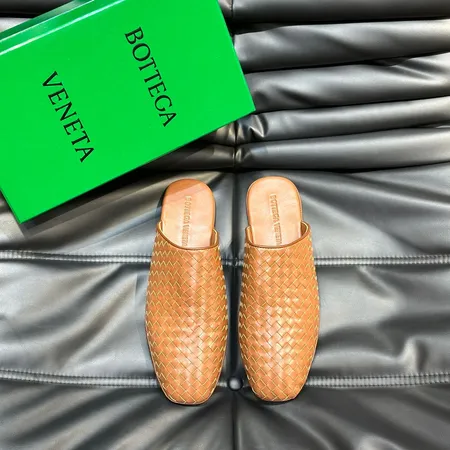 ボッテガ ヴェネタ カジュアルシューズ
