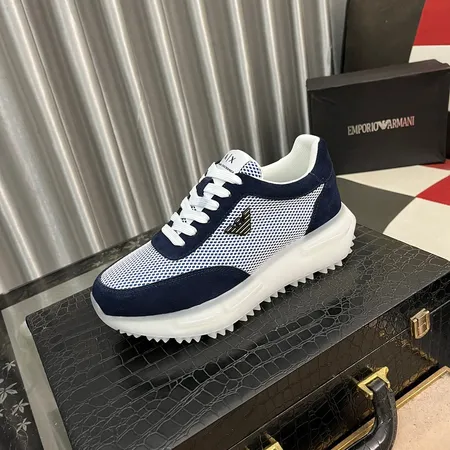 アルマーニ カジュアルシューズ