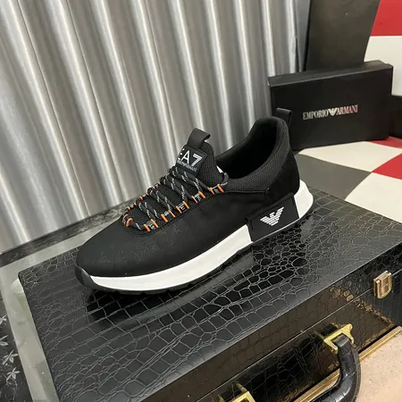 アルマーニ カジュアルシューズ