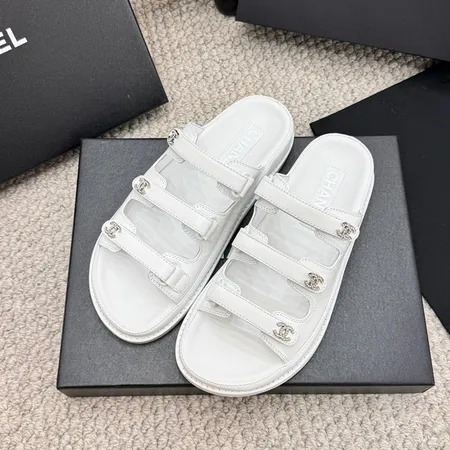 シャネル サンダル