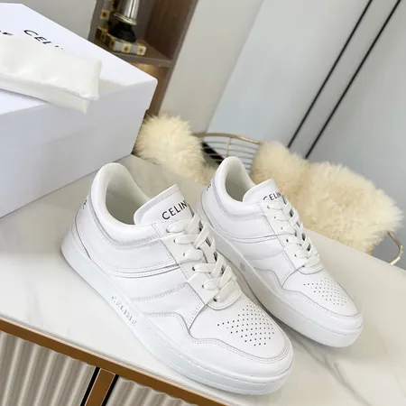 セリーヌ カジュアルシューズ