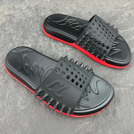 クリスチャン・ルブタン スリッパ