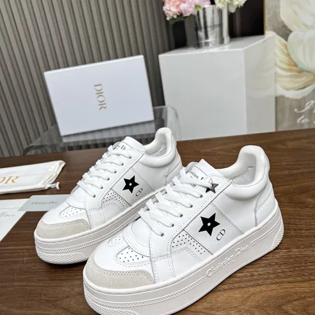 ディオール カジュアルシューズ