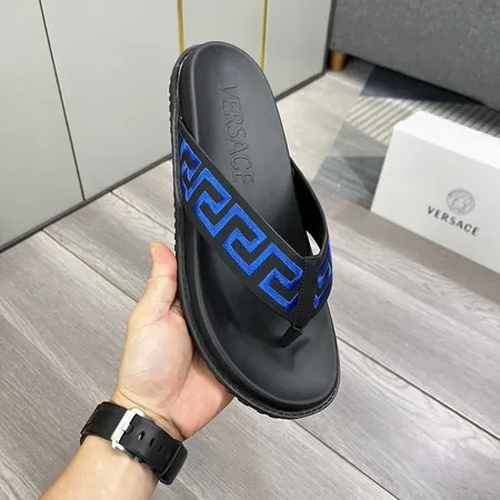 ヴェルサーチ スリッパ