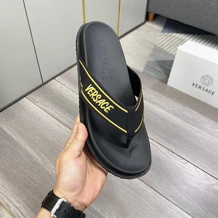 ヴェルサーチ スリッパ