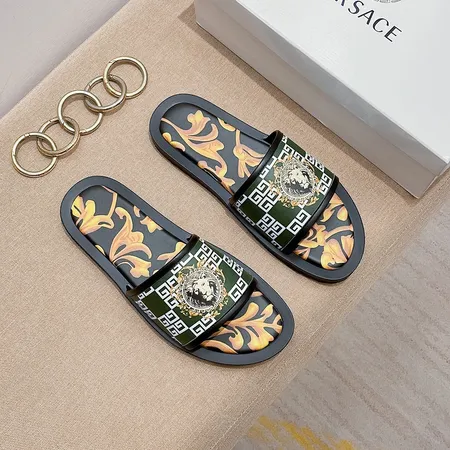 ヴェルサーチ スリッパ