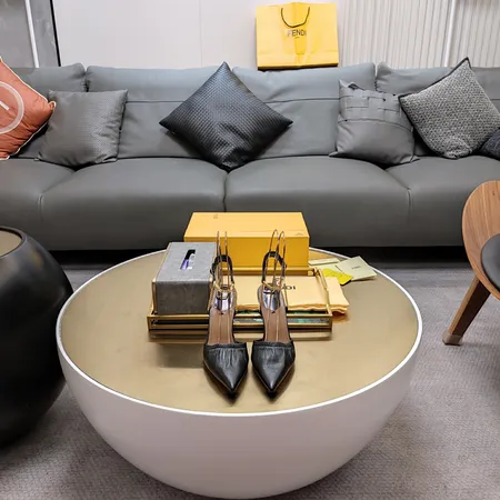 フェンディ サンダル