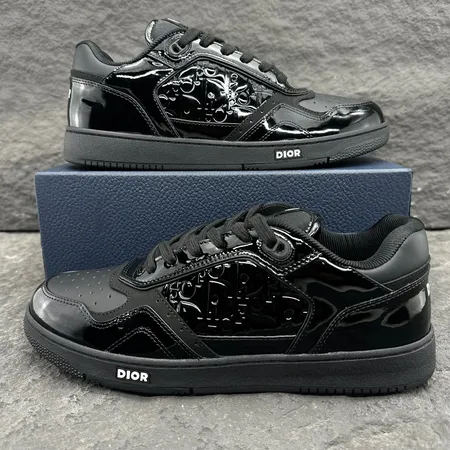 ディオール カジュアルシューズ