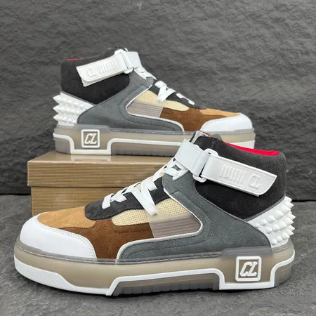 クリスチャン・ルブタン スニーカー