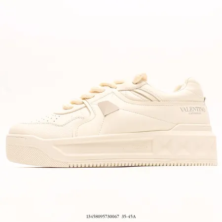 ヴァレンティノ カジュアルシューズ