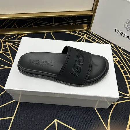 ヴェルサーチ スリッパ