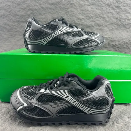 ボッテガ ヴェネタ スニーカー