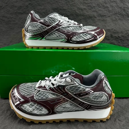 ボッテガ ヴェネタ スニーカー