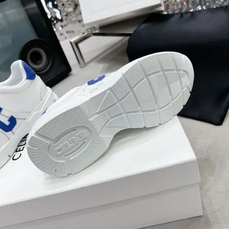 セリーヌ スニーカー