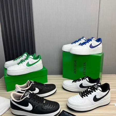 ボッテガ ヴェネタ カジュアルシューズ