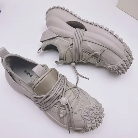 アルマーニ スニーカー