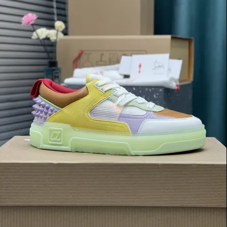 クリスチャン・ルブタン カジュアルシューズ