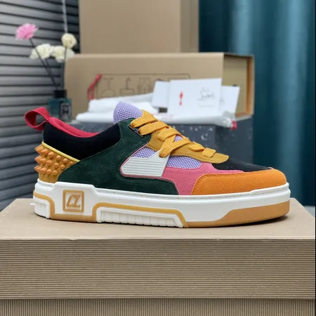 クリスチャン・ルブタン カジュアルシューズ