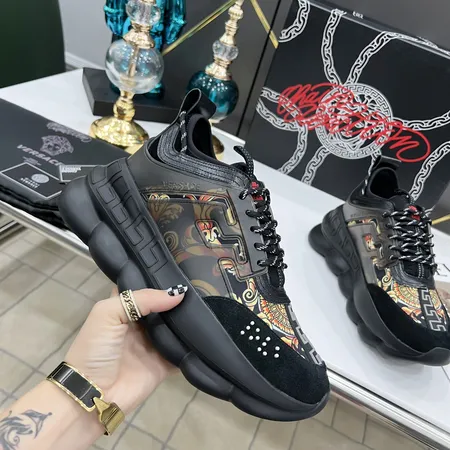 ヴェルサーチ スニーカー