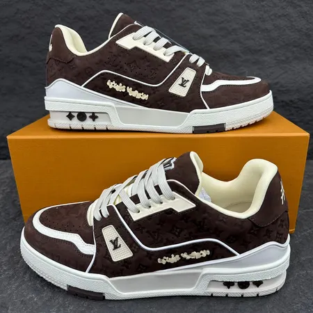 ルイヴィトン カジュアルシューズ