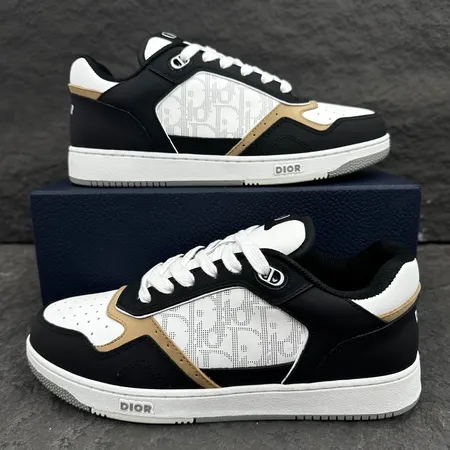 ディオール カジュアルシューズ