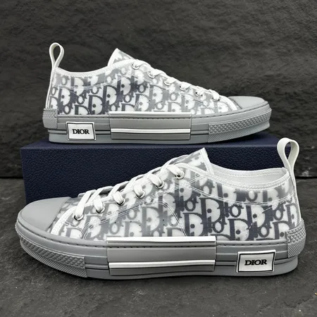 ディオール カジュアルシューズ