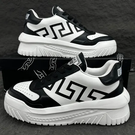 ヴェルサーチ カジュアルシューズ