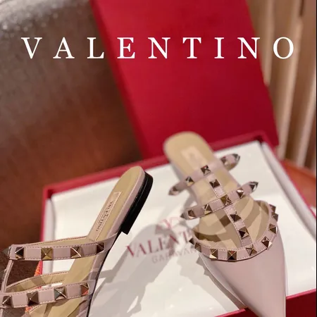 ヴァレンティノ スリッパ