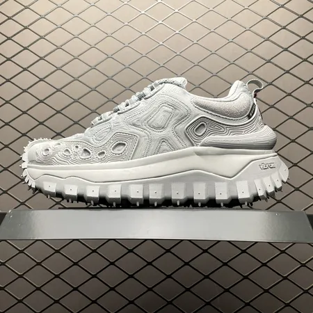 モンクレール スニーカー