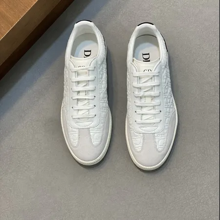 ディオール カジュアルシューズ