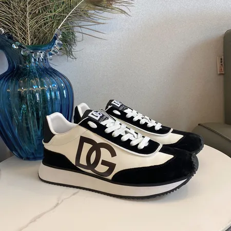 ドルチェ＆ガッバーナ スニーカー