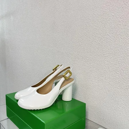 ボッテガ ヴェネタ サンダル