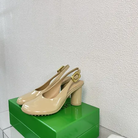 ボッテガ ヴェネタ サンダル