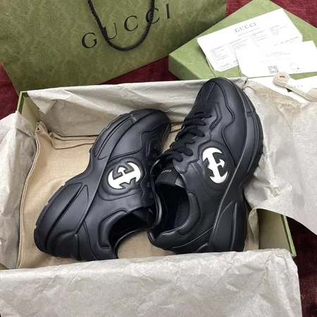 グッチ スニーカー