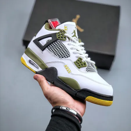 ナイキ スニーカー