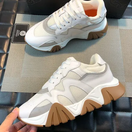 ヴェルサーチ スニーカー