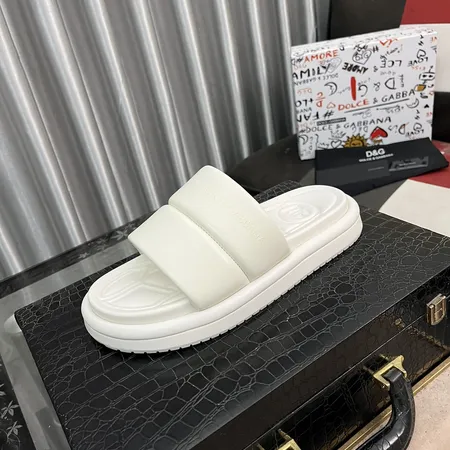 ドルチェ＆ガッバーナ スリッパ