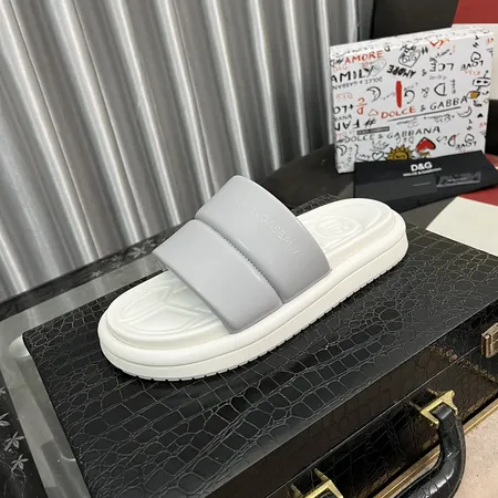 ドルチェ＆ガッバーナ スリッパ