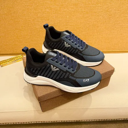 アルマーニ カジュアルシューズ