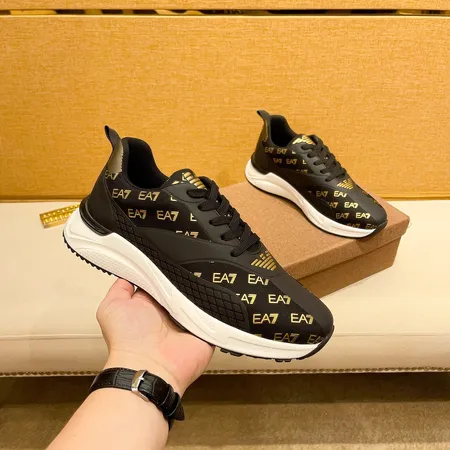 アルマーニ カジュアルシューズ