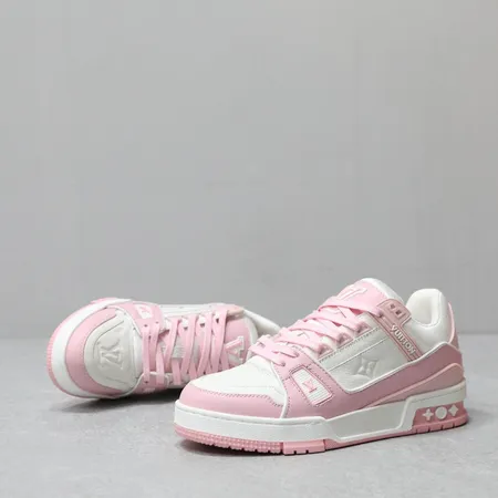 ルイヴィトン カジュアルシューズ