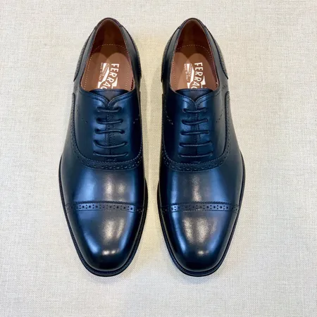 フェラガモ ビジネスシューズ