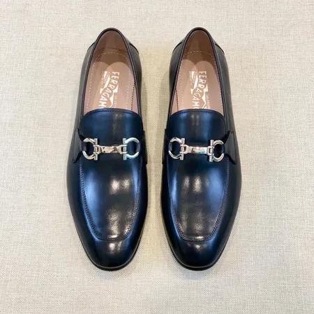 フェラガモ ビジネスシューズ