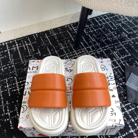 ドルチェ＆ガッバーナ スリッパ