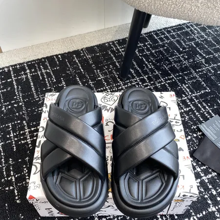 ドルチェ＆ガッバーナ スリッパ